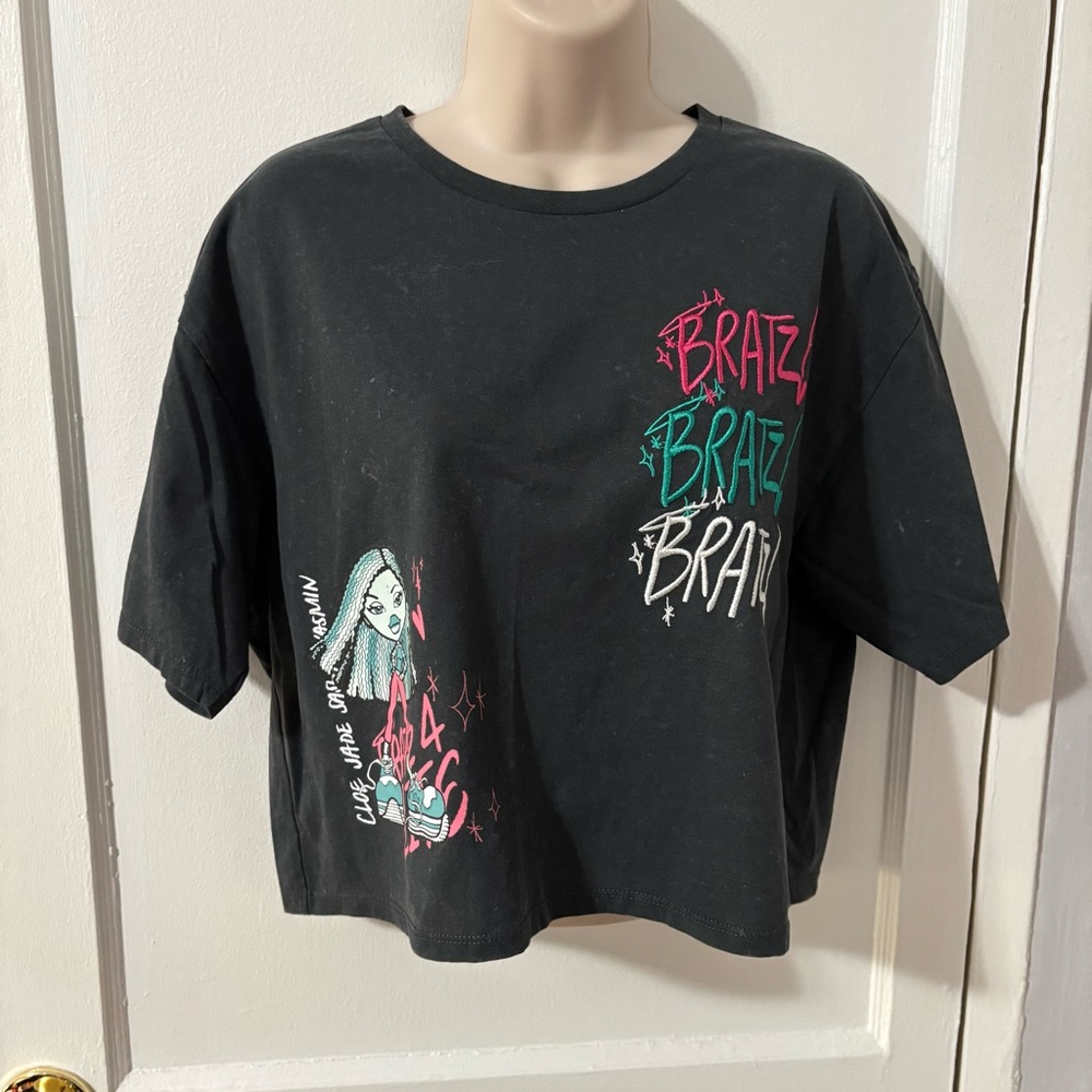 Bratz y2k Cropped Shirt Gray Grey Front Back Graphic T-shirt Grunge 90s 2000s